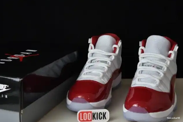 Reps TBkick Cherry 11 CT8012-116 Jordan Air 0618